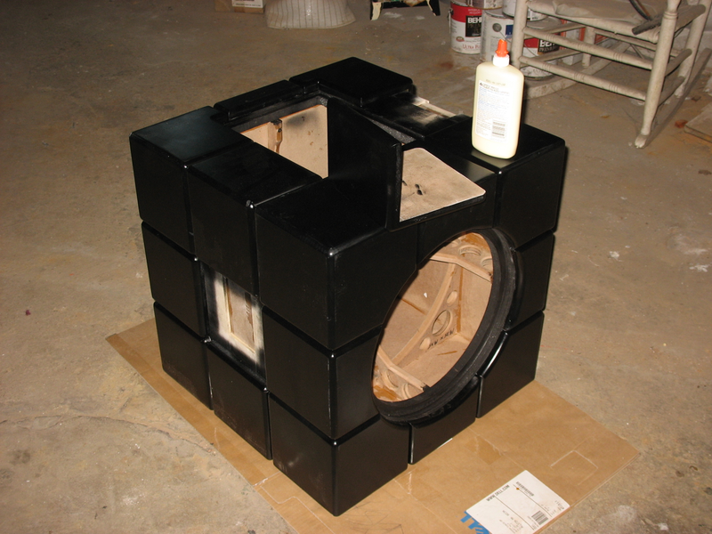 Illustration for article titled Build Your Own Rubik's Cube Subwoofer in 164 Easy Steps